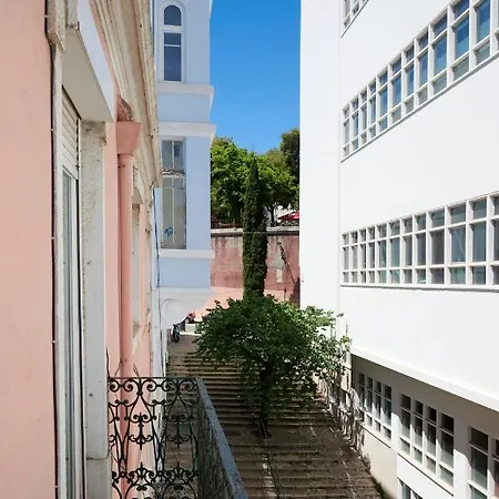 Sunny With Terrace.river View! Lejlighed