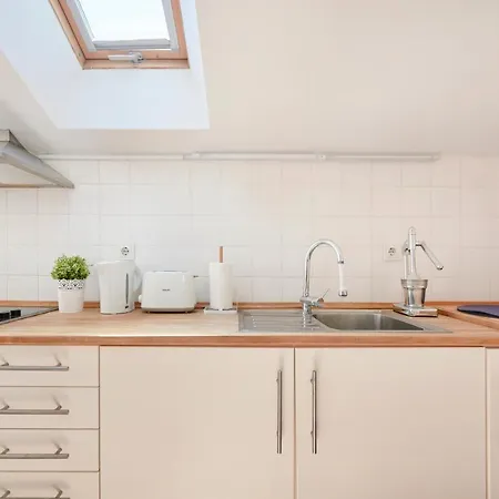 Sunny With Terrace.river View! Lägenhet Lisboa