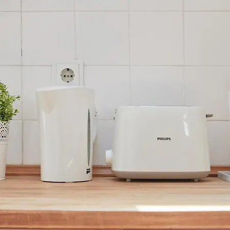 Sunny With Terrace.river View! Apartmán