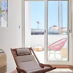 Sunny With Terrace.river View! *